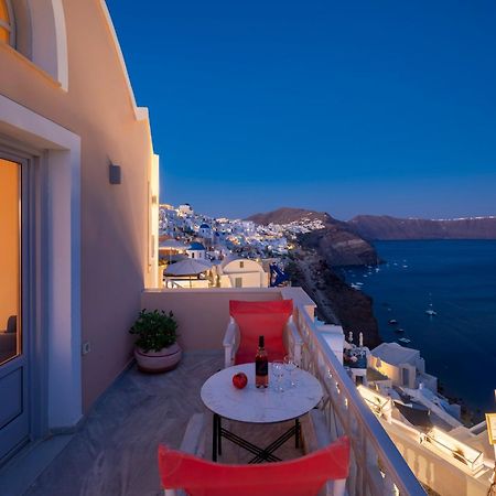 Sole D'Oro Sunset & Caldera View Grand Suite 이아 외부 사진